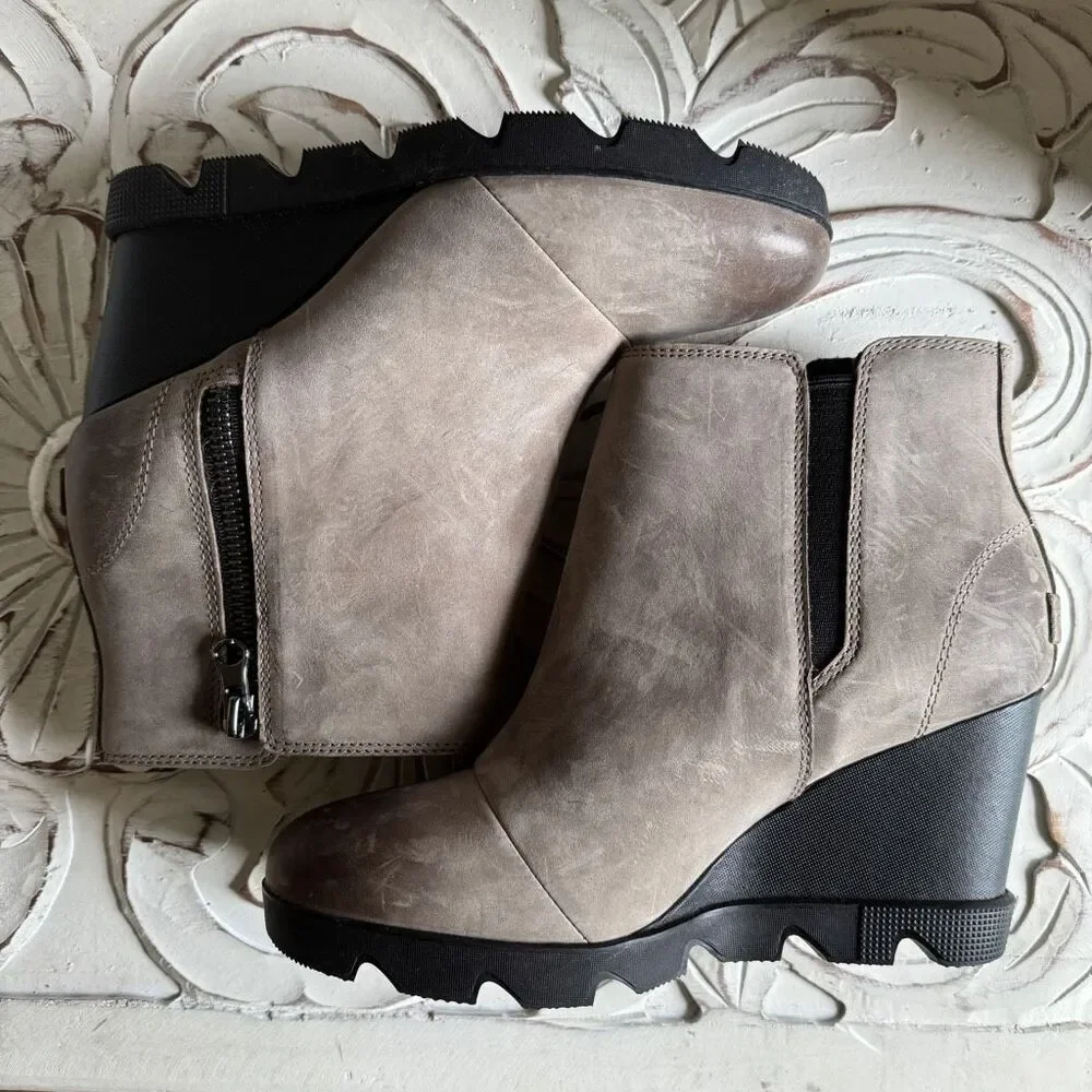Sorel Taupe Wedge Ankle Booties - Picture 4 of 7